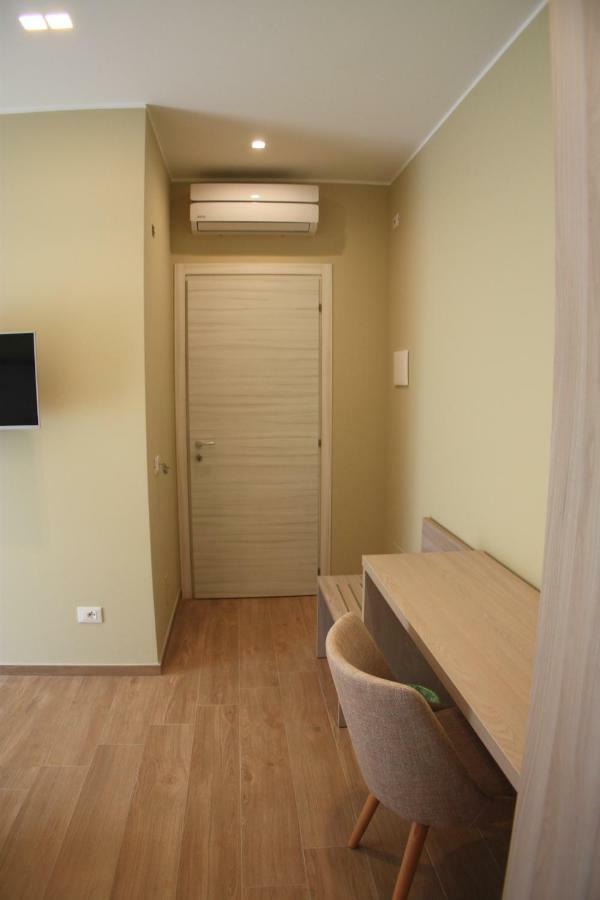 Casa Del Sole Hotel Сиракуза Екстериор снимка